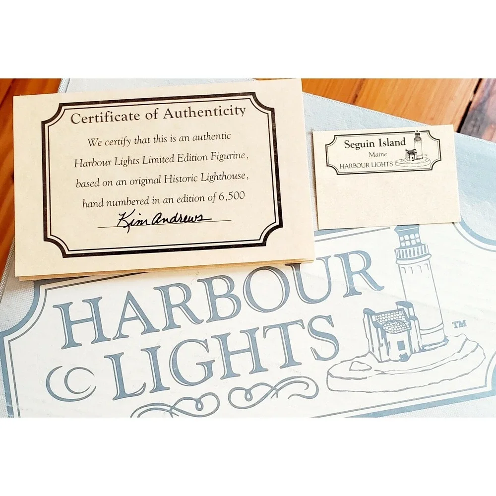Harbour Lights Lighthouse #256 COA SEQUIN ISLAND ME  #279 of 6500